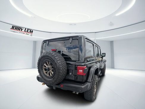 Used 2023 Jeep Wrangler Unlimited Rubicon 392 AWD/4WD image 3