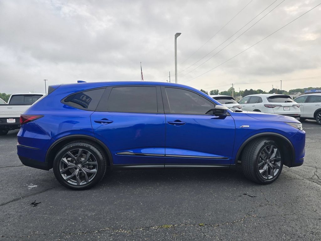 Used 2023 Acura MDX A-Spec AWD/4WD image 9