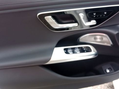 New 2025 Mercedes-Benz E 350 4MATIC Sedan image 7