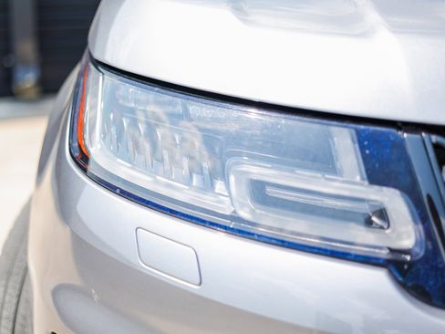 Used 2022 Land Rover Range Rover Sport HSE Silver Edition image 13