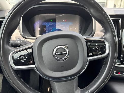 Used 2022 Volvo S90 B6 Inscription w/ Climate Package AWD/4WD image 10
