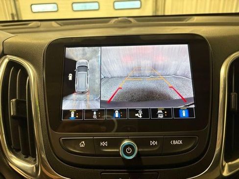 Used 2024 Chevrolet Equinox LT AWD/4WD image 20