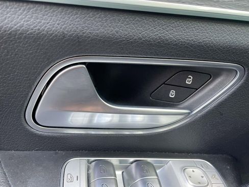 Used 2022 Mercedes-Benz GLE 350 4MATIC image 36