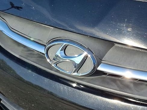 Used 2017 Hyundai Accent SE FWD image 30