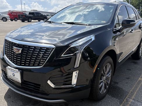 Used 2021 Cadillac XT5 Premium Luxury FWD image 5