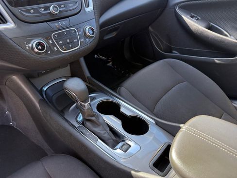 Used 2024 Chevrolet Malibu LT image 13