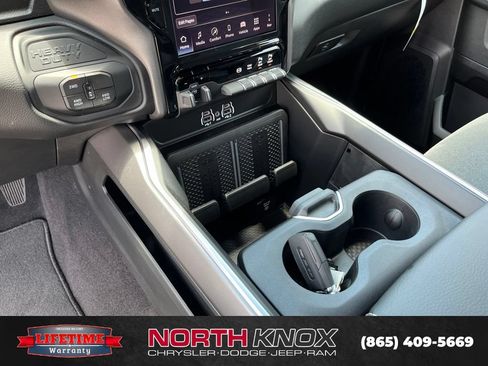 New 2026 RAM 2500 Big Horn AWD/4WD image 11