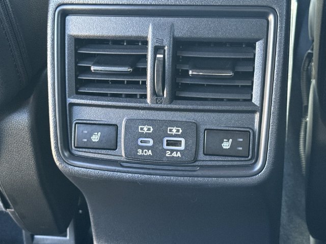 Certified 2026 Subaru Outback Limited AWD/4WD image 11