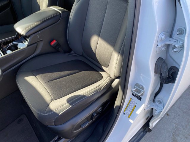 Used 2023 Jeep Grand Cherokee L Laredo AWD/4WD image 19