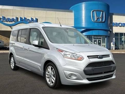 Used 2018 Ford Transit Connect Titanium FWD image 1