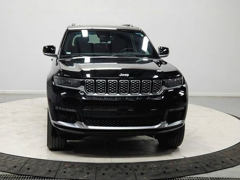 Used 2024 Jeep Grand Cherokee L Summit image 2