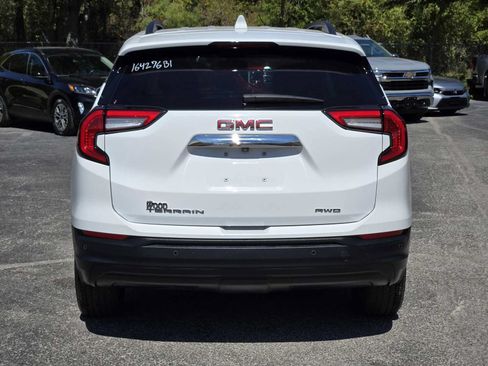 Certified 2024 GMC Terrain SLE w/ Driver Convenience Package AWD/4WD image 6