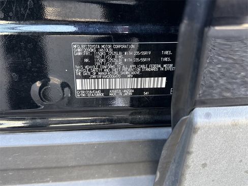 Used 2019 Toyota RAV4 Limited image 43