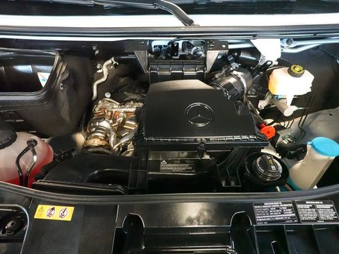 Used 2025 Mercedes-Benz Sprinter 2500 image 28