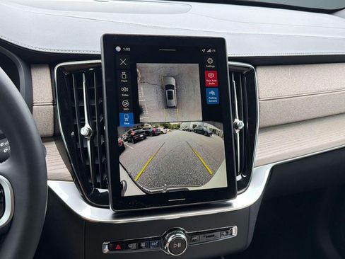 New 2026 Volvo XC90 B6 Plus AWD/4WD image 25