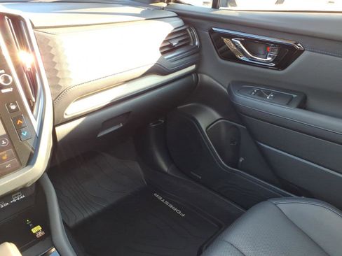 Used 2025 Subaru Forester Limited w/ Popular Package #2 image 23