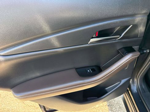 Certified 2025 MAZDA CX-30 AWD 2.5 S w/ Premium Package image 10