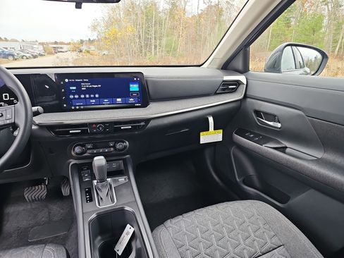 New 2026 Nissan Kicks SV w/ SV Premium Package image 19