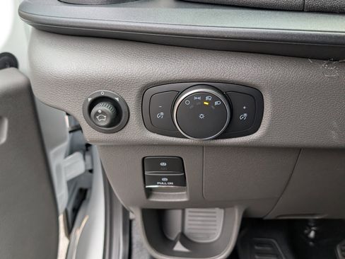 New 2026 Ford Transit 250 148 Medium Roof w/ Load Area Protection Package image 15