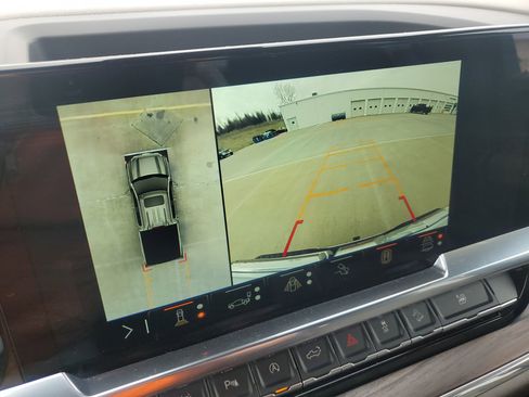 Used 2024 GMC Sierra 1500 SLT w/ SLT Premium Plus Package image 23