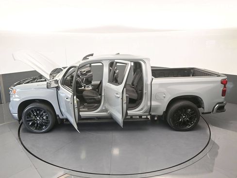 Used 2024 Chevrolet Silverado 1500 LT RWD image 69
