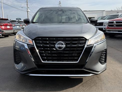 Used 2023 Nissan Kicks S image 5