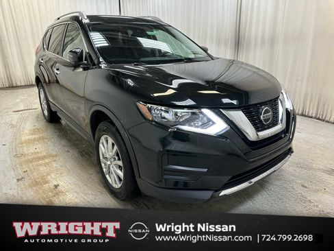 Certified 2019 Nissan Rogue SV image 1