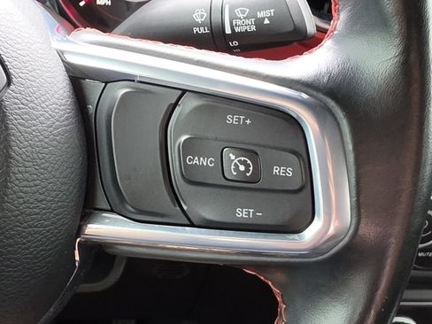 Used 2021 Jeep Wrangler Unlimited Rubicon AWD/4WD image 17