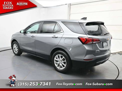 Used 2024 Chevrolet Equinox LT AWD/4WD image 16