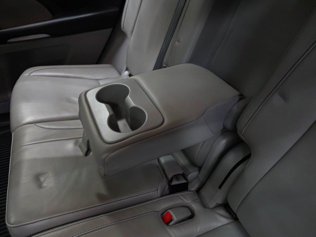 Used 2017 Toyota Highlander XLE AWD/4WD image 20