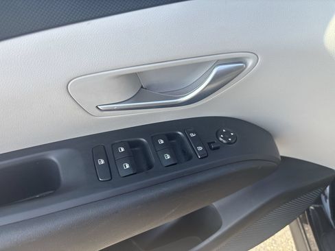 Certified 2023 Hyundai Tucson SEL AWD/4WD image 16