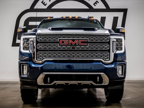 Used 2021 GMC Sierra 2500 Denali w/ Denali Ultimate Package AWD/4WD image 4