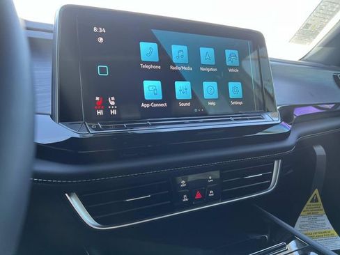 New 2026 Volkswagen Atlas Cross Sport SE FWD image 18