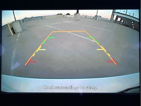 Used 2024 Nissan Leaf S image 21