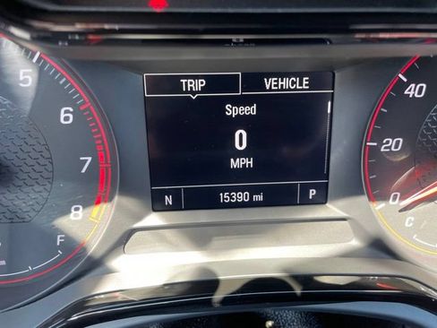 Used 2024 Chevrolet Trax RS w/ Driver Confidence Package FWD image 17