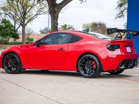 Used 2013 Scion FR-S image 39