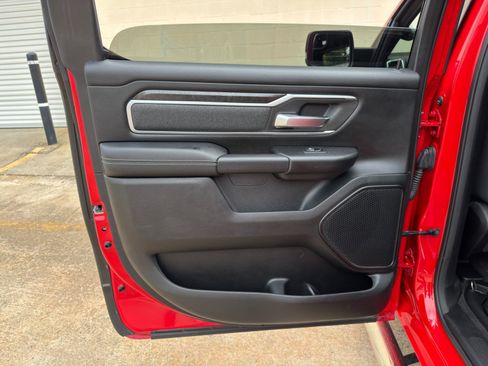 Used 2020 RAM 1500 Big Horn AWD/4WD image 41