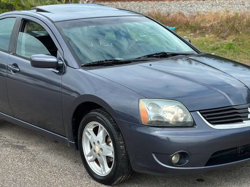 Used 2007 Mitsubishi Galant ES image 2