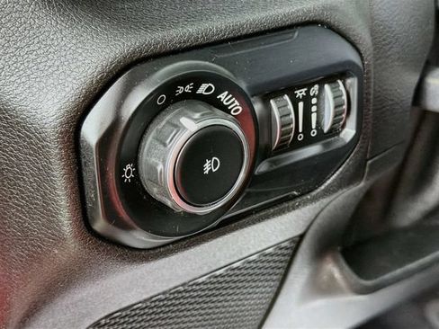 Used 2021 Jeep Wrangler Unlimited Sport AWD/4WD image 10