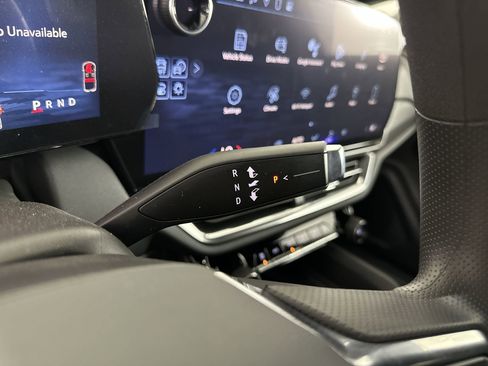 New 2025 Chevrolet Equinox EV LT image 50