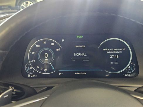 Used 2023 Hyundai Sonata Limited w/ Cargo Package FWD image 12