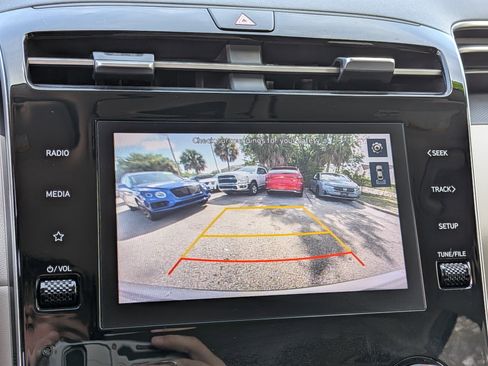 Used 2022 Hyundai Tucson SEL FWD image 32