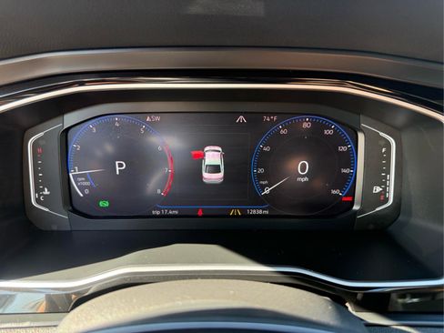 Used 2019 Volkswagen Jetta SEL FWD image 28