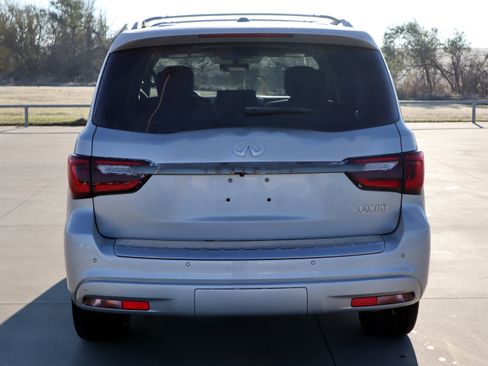 Used 2022 INFINITI QX80 Premium Select w/ Cargo Package image 7