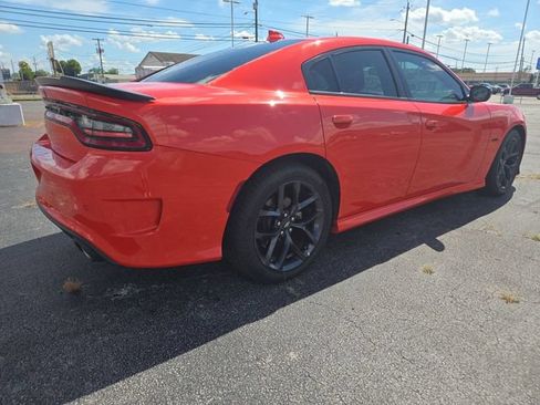 Used 2023 Dodge Charger R/T w/ Plus Group RWD image 8