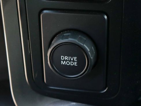 Used 2023 Ford F150 Lariat w/ Equipment Group 502A High RWD image 44