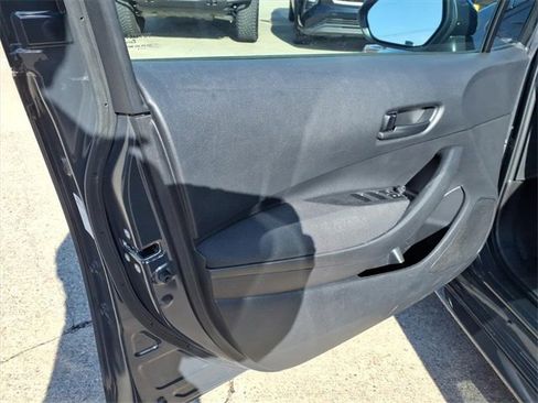 Used 2024 Toyota Corolla LE image 18