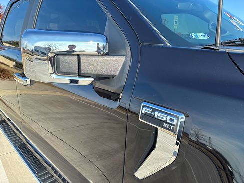 Used 2022 Ford F150 XLT image 5