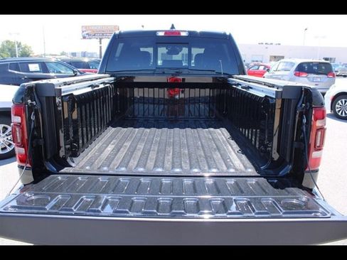 Used 2024 RAM 1500 Limited image 7