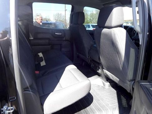 Used 2022 Chevrolet Silverado 1500 W/T w/ WT Value Package image 10